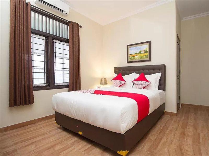 Oyo 572 Omah Gedongkuning Syariah Homestay Yogyakarta Exterior foto