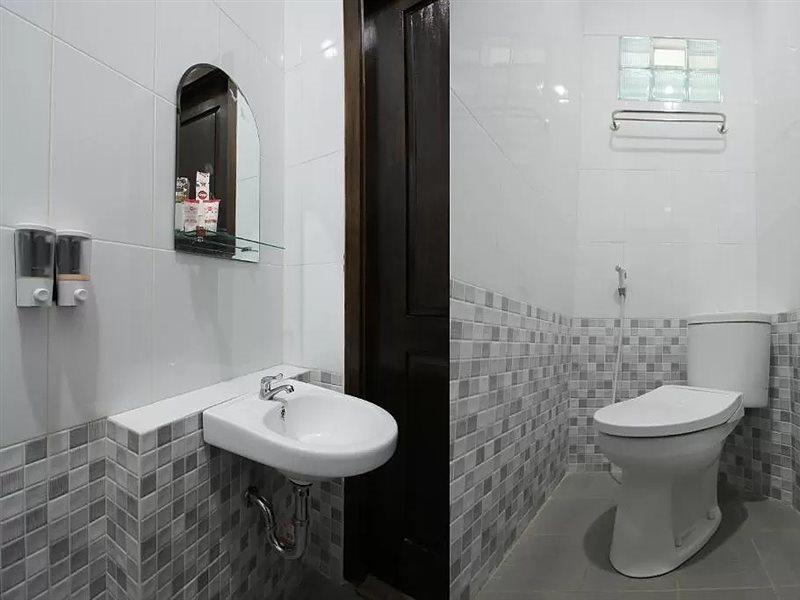 Oyo 572 Omah Gedongkuning Syariah Homestay Yogyakarta Exterior foto