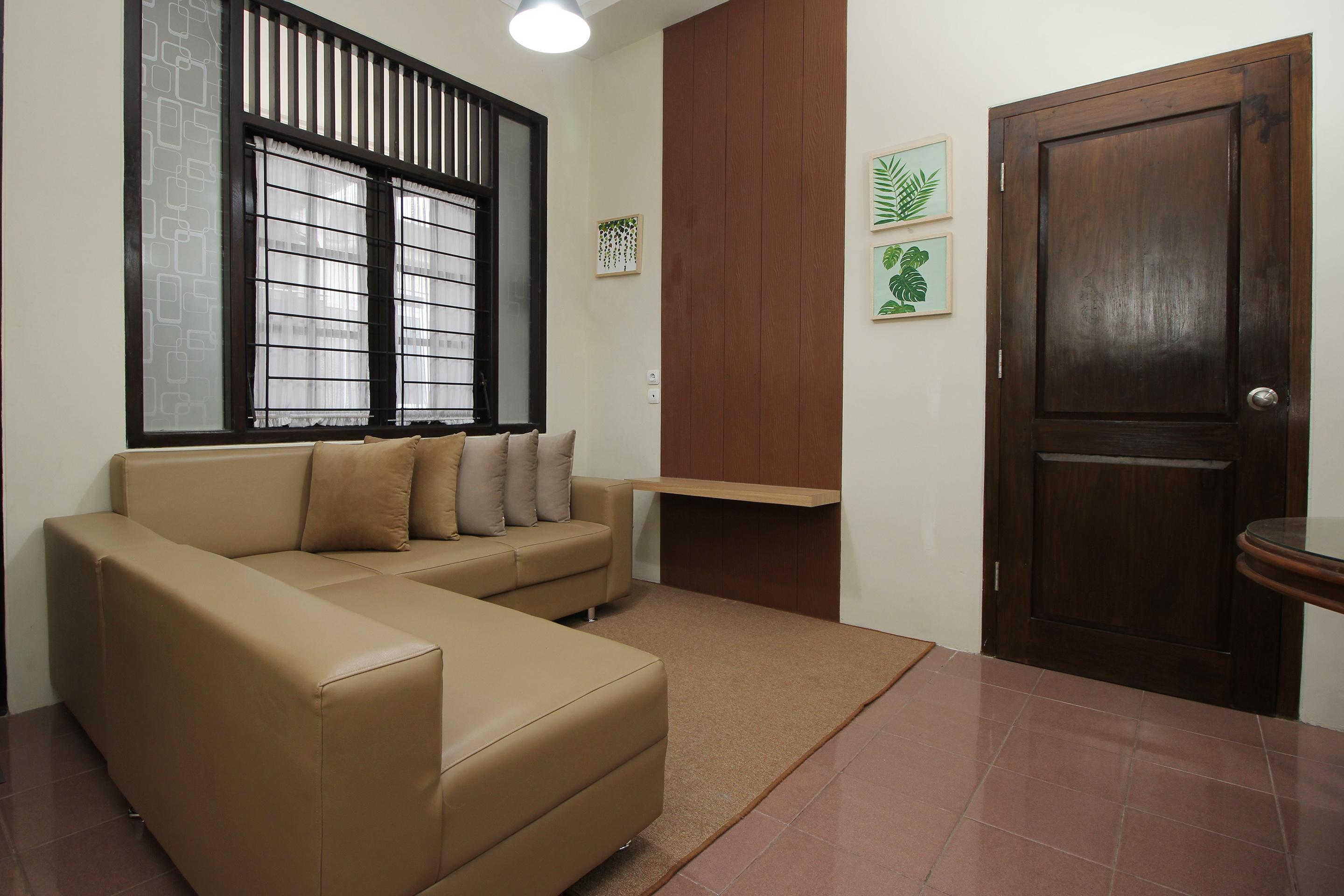 Oyo 572 Omah Gedongkuning Syariah Homestay Yogyakarta Exterior foto
